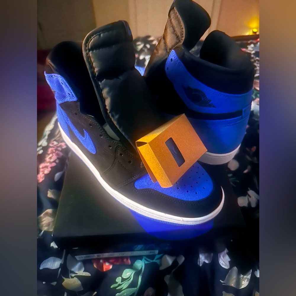 Jordan 1 Retro High OG "Royal Reimagined" Men Sz 10